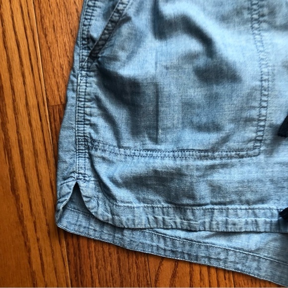 J.CREW Seaside Chambray Blue Elasticized Waist Short Women’s Size M - Picture 6 of 9